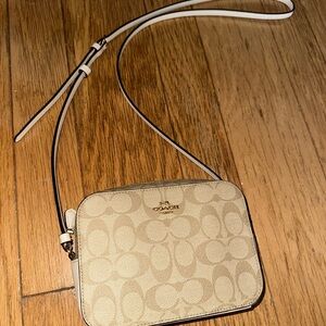 Coach purse!!!!